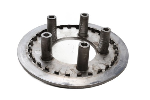 Clutch basket base plate