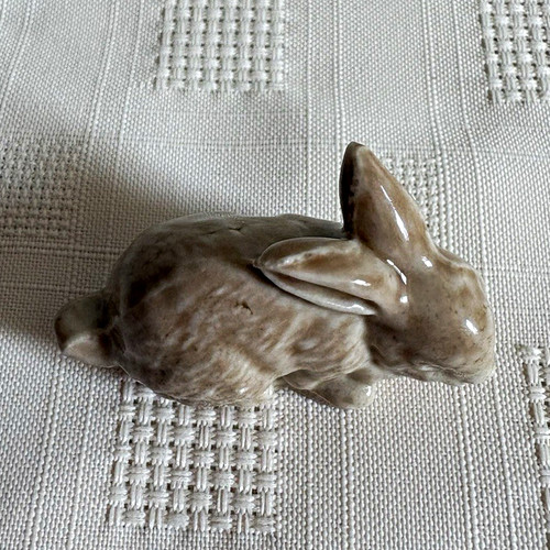 Wade rabbit ceramic - rabbit,