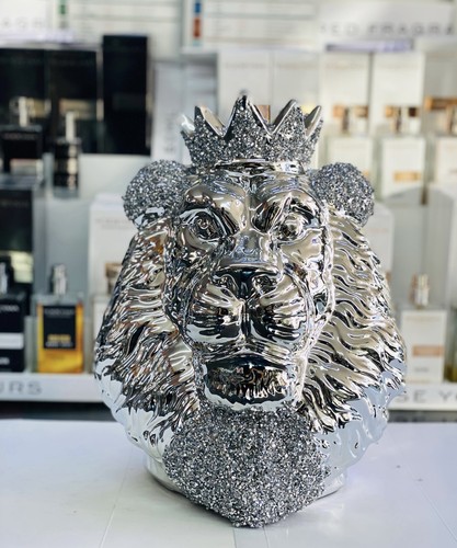 Crushed diamond lion - lion, head