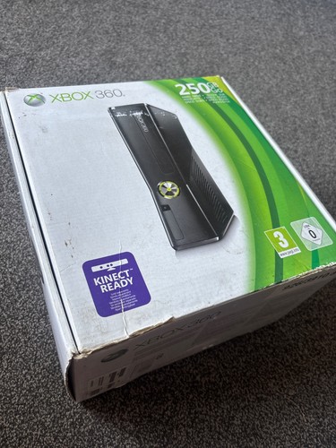 Xbox 360s slim console 250gb - console,