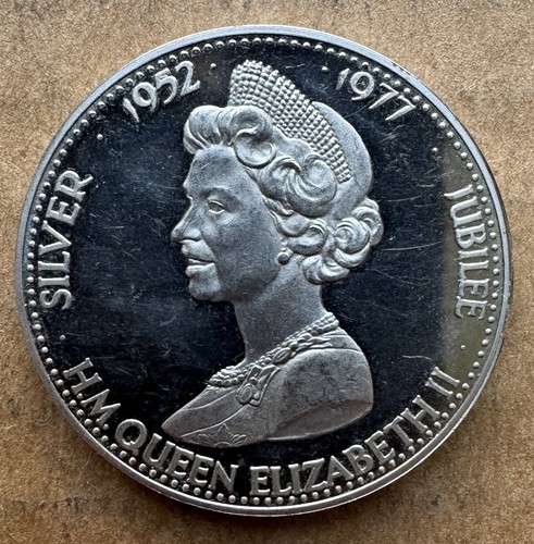 1977 queen elizabeth - elizabeth, silver