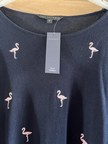 Navy pink embroidered - &,