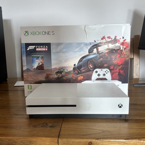 Microsoft xbox one 1tb white - one, s