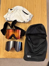 BLACK ANON NESA SKI SNOWBOARD GOGGLES WITH TWO LENSES, AND TWO MFI FACEMASKS