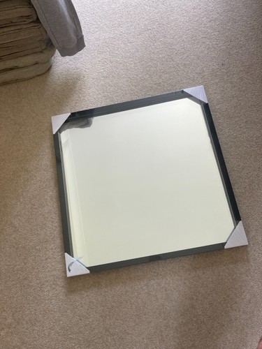 Black square mirror - black,