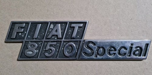 Fiat 850 special car badge - 850,