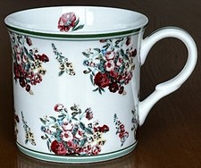 V&A Fine Bone China Floral Mug