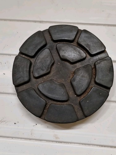 Rubber pad for post car - 2, ramp