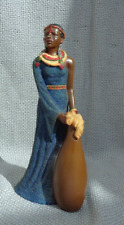 Beautiful Kenton USA sculpture figurine Masai Lady