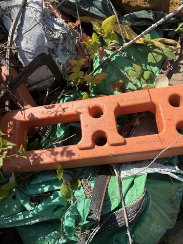 Harris fencing feet - fencing,
