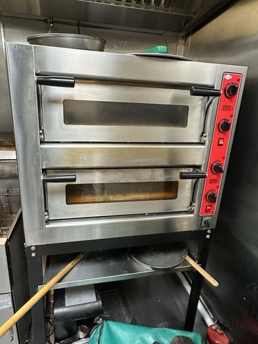 Commercial phases pizza - phases, oven