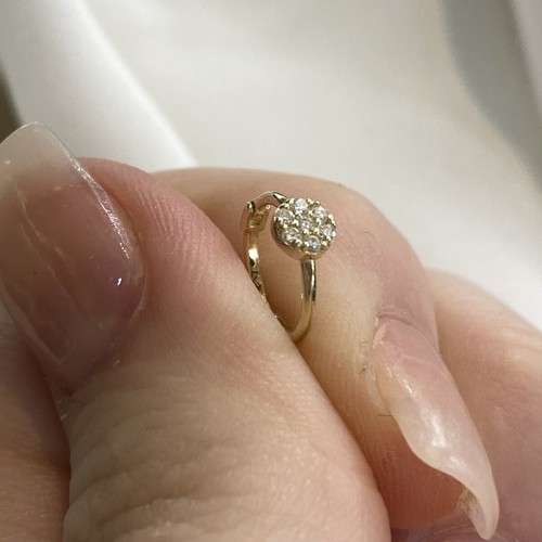 Genuine 9ct yellow gold - gold, cz