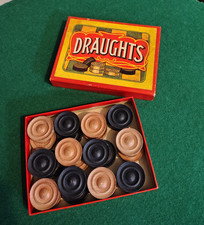 Vintage boxed, wooden draughts