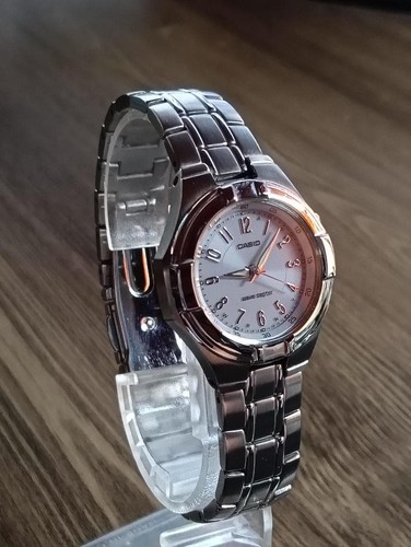 Casio wave ceptor - wave, solar