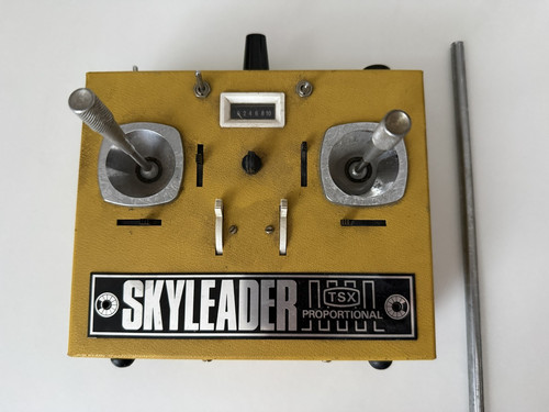 Vintage skyleader tsx radio - vintage,