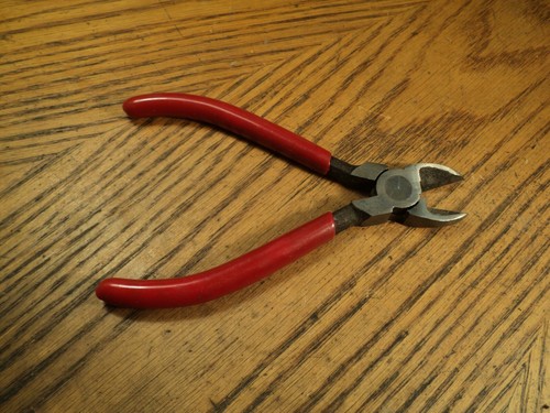 Vintage nipper cutters tool - vintage,