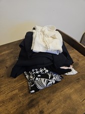 Ladies Clothes Bundle Size