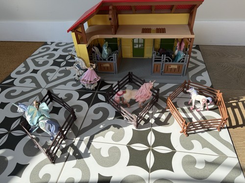 Schleich farm world - schleich,