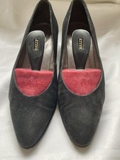 Bally Ladies Black Suede Court Shoes Size 3.5 with Patent Leather Heel
