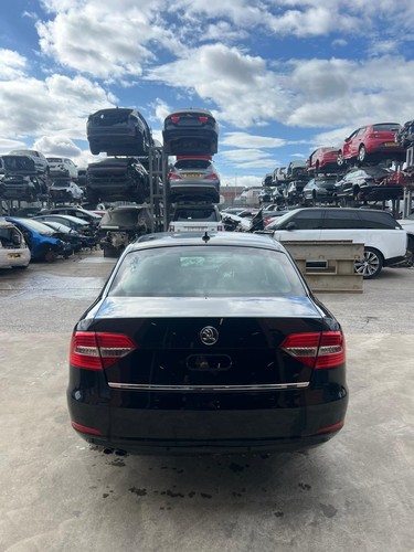 2014 skoda superb laurin - 2014,