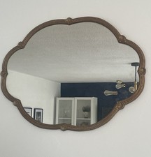 Vintage Rococo Scalloped Wall