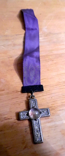 Vntg religious silver - vntg,