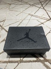 Jordan 4 Black Cat 2025 | UK 5