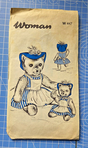Woman w447 1950s mother - woman, baby