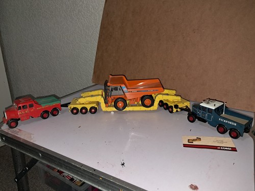 Corgi scammell - ×,