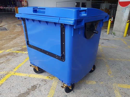 1100 litre drop - , door