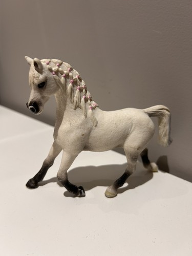 Schleich horse white arabian - schleich,