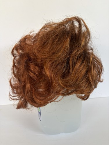 Raquel welch signature - welch,