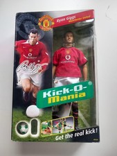 Kick-o-Mania Ryan Giggs 11 Manchester United 30cm action figure (c) Revell 2005