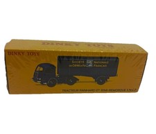 Atlas French Dinky Toys 32AB -