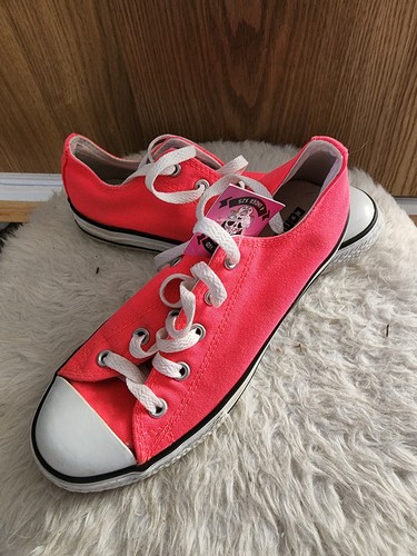 Youth converse shoes size 5 - size, 1.5