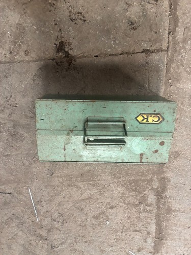 Vintage metal tool - vintage, chest
