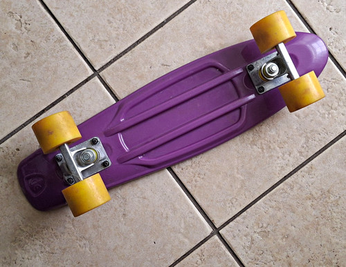 Purple plastic cruiser penny - purple,