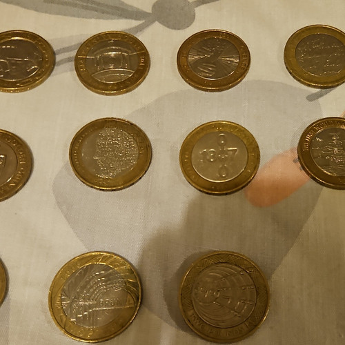 Modern british coins - £2,