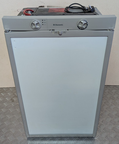 Dometic 7271 3 way fridge - 7271,