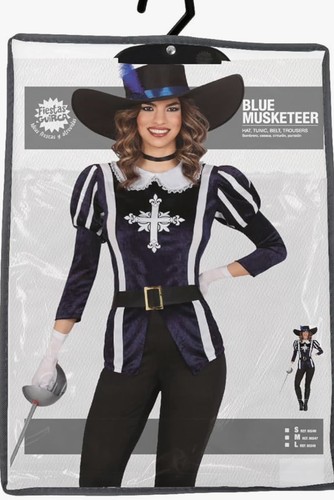 Blue musketeer costume - musketeer,