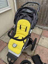 Mountain Buggy Urban Jungle All-Terrain Jogging Black Pushchair RRP £550