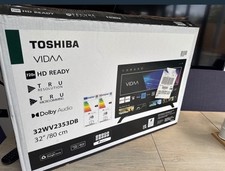 Toshiba 32WV2353DB 32" Smart HD Ready HDR TV Freeview Play