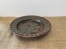 Roy Lee Suffolk Studio Pottery Green Leaf Plate Dish
