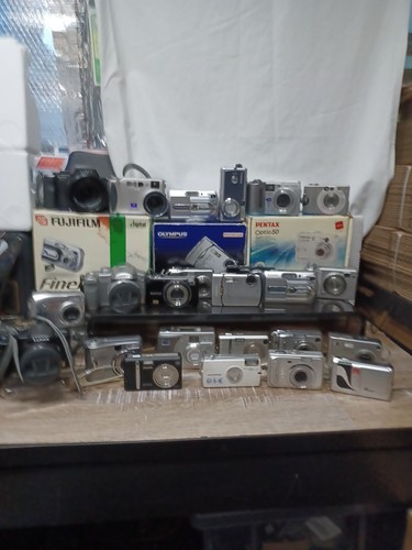 Compact digital camera job - digital,