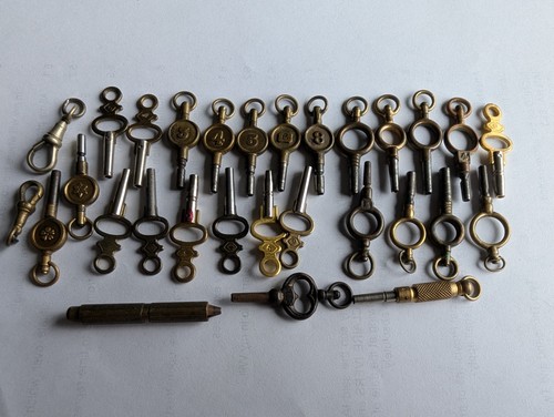 Pocketwatch winding keys - winding, 24