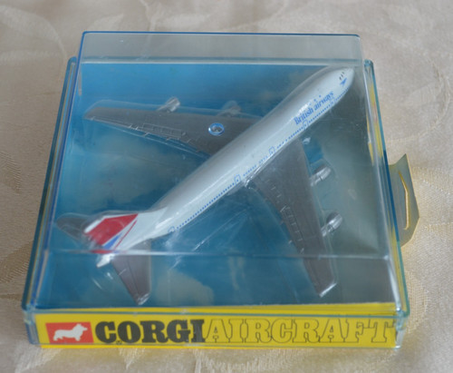 Corgi aircraft lintoy 1315 - corgi,