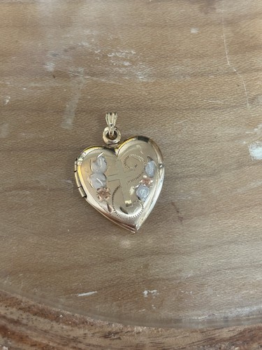 Vintage 10k gold puffy - vintage,