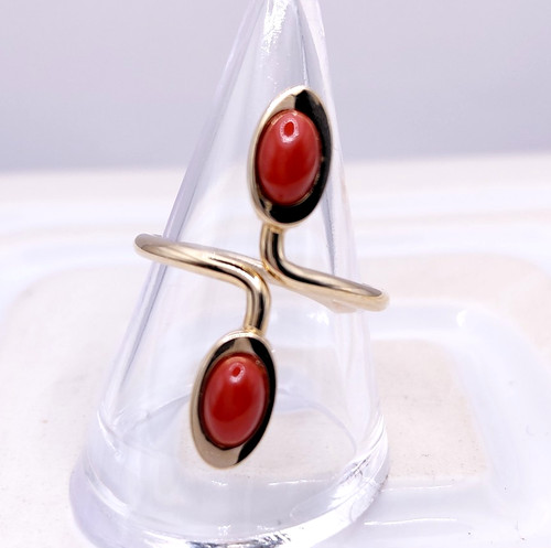 Vintage gold tone dress ring - vintage,