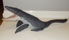 JURASSIC WORLD SUPER COLOSSAL