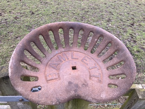 Bamlett cast iron vintage - iron,
